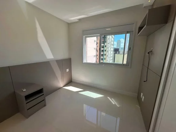Imagem Apartamento com 4 dormitórios sendo 2 suítes e 3 vagas de garagem - Balneário Camboriú/SC