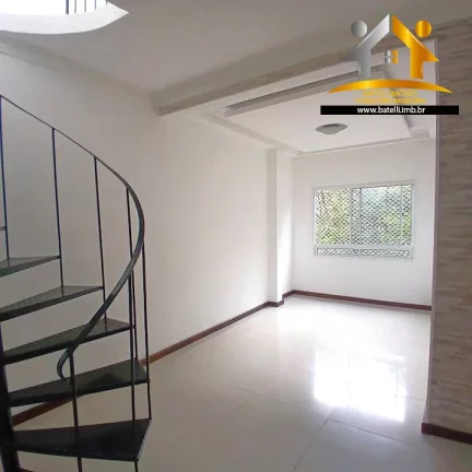 Imagem Cobertura para locação no condominio Jardim Europa I em Cotia - Batelli Imóveis