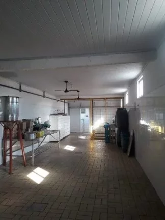 Imagem CASA PARA VENDA E LOCAÇÃO COM 335 M² EM BOA LOCALIZAÇÃO