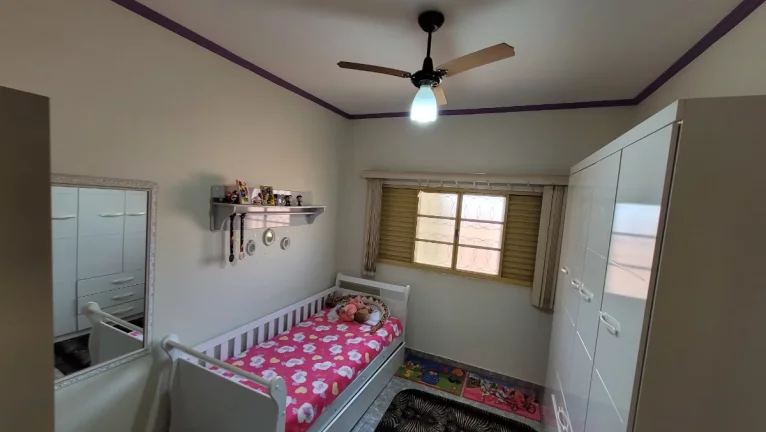 Imagem Casa de vila para venda em Jardim Paineiras com 3 quartos, sendo 1 suíte, 283m2