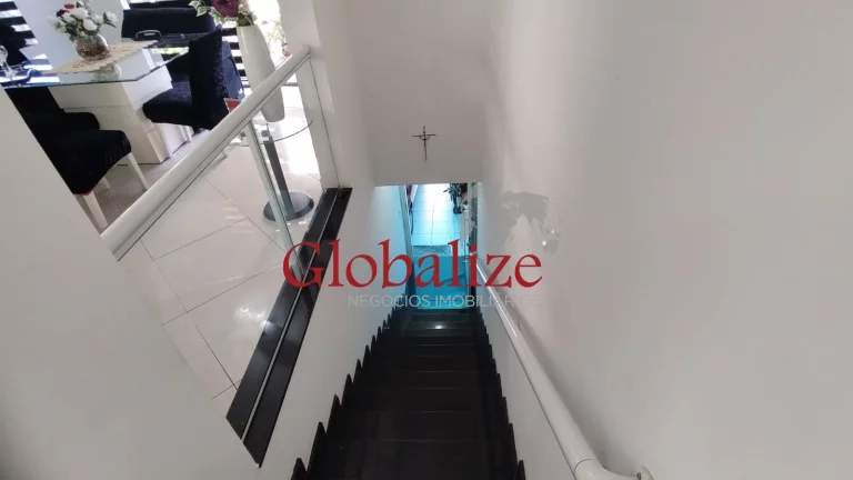 Imagem Linda sobreposta alta Duplex com 4 dormitórios e 3 suítes no bairro do Embaré por R$.1.250.000,00 !!!