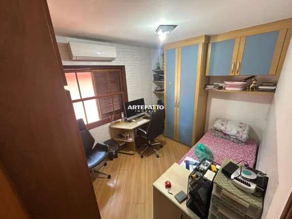 Imagem Residência espaçosa com 4 Dormitórios no melhor condomínio da região !!!