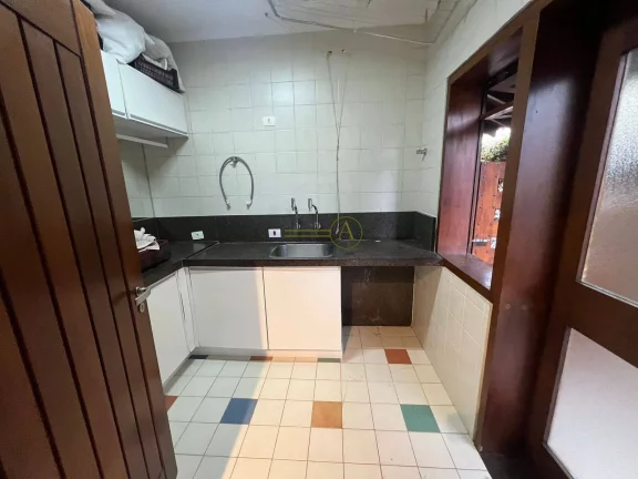 Imagem Casa em dois lotes a venda Condomínio Bougainville II piscina aquecida