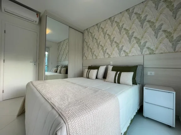 Imagem Excelente cobertura de luxo à venda na Riviera de São Loure Módulo 08 em Bertioga-SP: 4 quartos, 4 suítes, 2 salas, 2 vagas, 209,00m². Venha conferir!