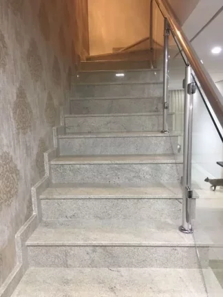 Imagem Sobrado com 4 dormitórios à venda, 156 m² por R$ 890.000,00 - Parque Santa Rosa - Suzano/SP