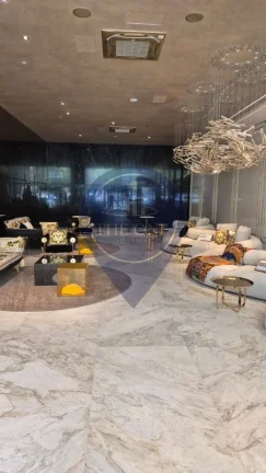 Imagem Studio de Luxo à Venda em Moema, São Paulo-SP: 1 Quarto, 2 Salas, 1 Banheiro, 28m² de Pura Elegância!