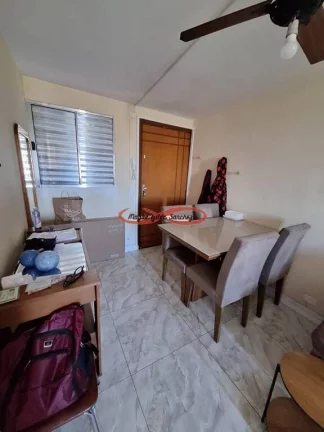 Imagem APARTAMENTO À VENDA - PRÓXIMO AO METRÔ ARTUR ALVIM (20 minutos a pé).