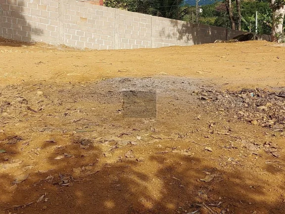 Imagem Área para Venda em Ubatuba / SP no bairro Ubatumirim