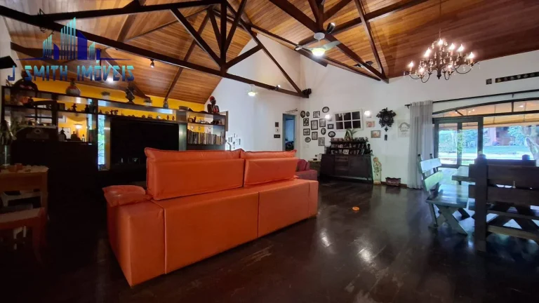 Imagem Casa com 5 dormitórios, sendo 3 suítes - Granja Viana. Terreno 1.360m²
