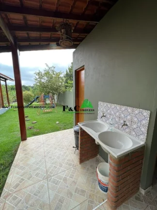 Imagem Chácara para Venda em Limeira, Bairro dos Pires, 2 dormitórios, 2 banheiros, 3 vagas
