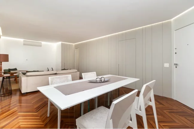 Imagem Apartamento à venda em São Paulo, Moema, com 2 quartos, 126m2