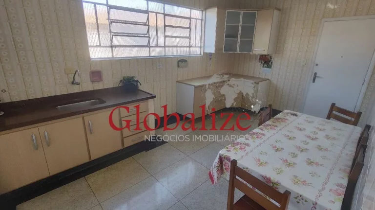 Imagem Oportunidade!!! Apartamento de 3 dormitórios com suíte dependência de empregada completa no bairro do Macuco em Santos (SP) por R$.510.000,00 .