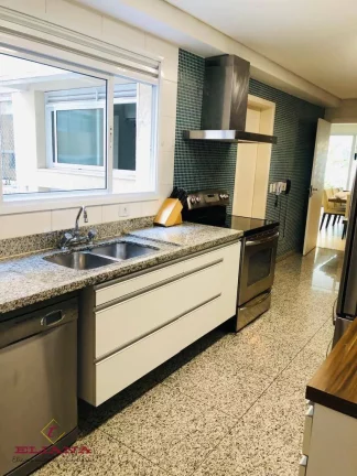 Foto do imóvel: Apartamento com 4 quartos, 172m² em São Paulo, Perdizes