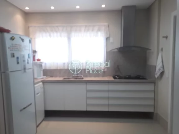 Imagem Apartamento em Moema, em rua arborizada, fáciç acesso as principais avenidas, shopping, aeroporto ...