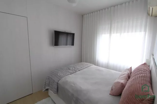 Imagem Apto duplex de 02 dorm. na Rua dos Andradas, Centro Histórico, Porto Alegre/RS. - AP2726