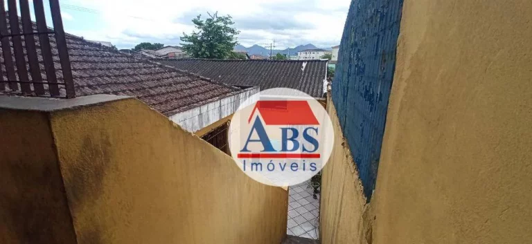 Imagem Casa com 4 dormitórios à venda, 346 m² por R$ 750.000,00 - Jardim Casqueiro - Cubatão/SP