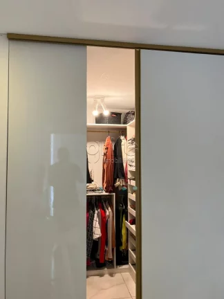 Imagem Apartamento exclusivo no Meireles de 76 metros quadrados no Ed. Piazza Coliseu. Com 2 quartos, uma c...