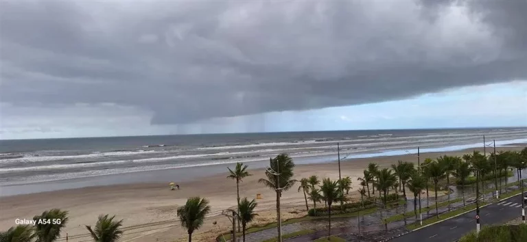Imagem Apartamento 2 dormitórios sendo 1 suite e vista mar no bairro Flórida
