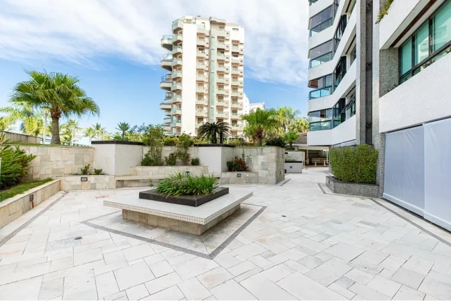 Imagem Apartamento à venda em Bertioga, Riviera, com 5 quartos, 292m2