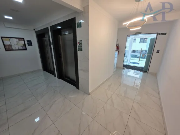 Imagem Apartamento com 2 Dormitórios em Praia Grande