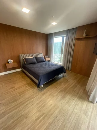 Imagem Apartamento com 4 suítes à venda no edifício Yachthouse em Balneário Camboriú/S