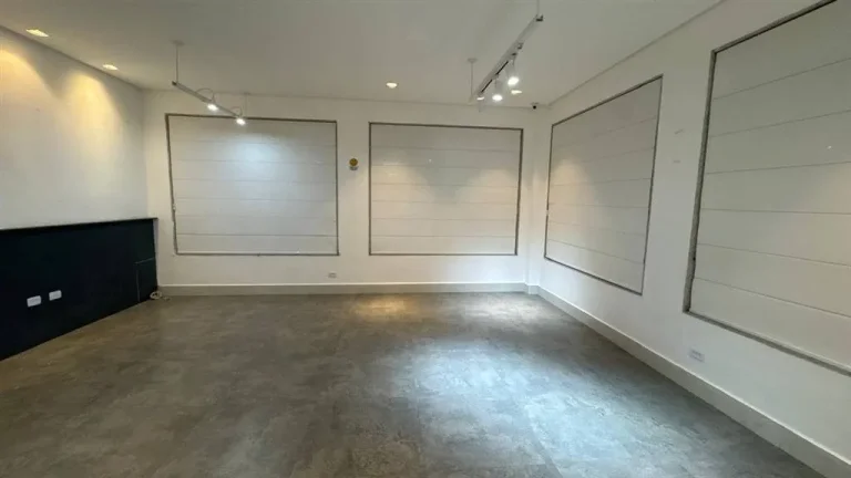 Foto do imóvel: COMERCIAL COM 50 m² - FORTE - PRAIA GRANDE SP