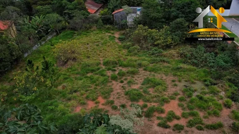 Imagem A Batelli Im...oacute;veis apresenta este terreno ...agrave; venda em Cotia - SP, vizinho ao Centro ...