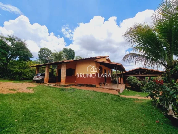 Imagem Sítio à venda em Mateus Leme bairro Portal Serra Azul.
