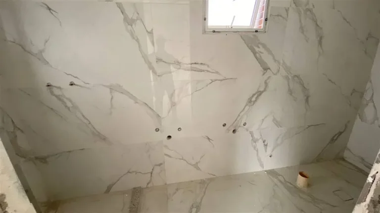 Imagem APARTAMENTO COM 120 m² - CANTO DO FORTE - PRAIA GRANDE SP