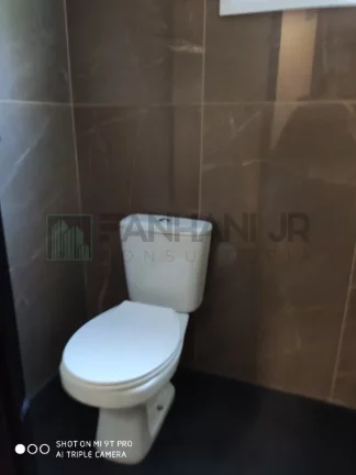 Imagem Descubra o seu novo endereço comercial dos sonhos no coração do Jardim Europa! Esta incrível casa comercial oferece uma ampla área externa perfeita pa