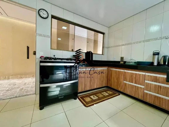 Imagem Casa à venda 4 quartos Bairro Arvoredo - Contagem/MG