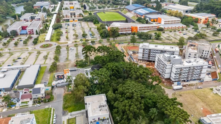 Imagem Terreno de 982,40m² para Investir