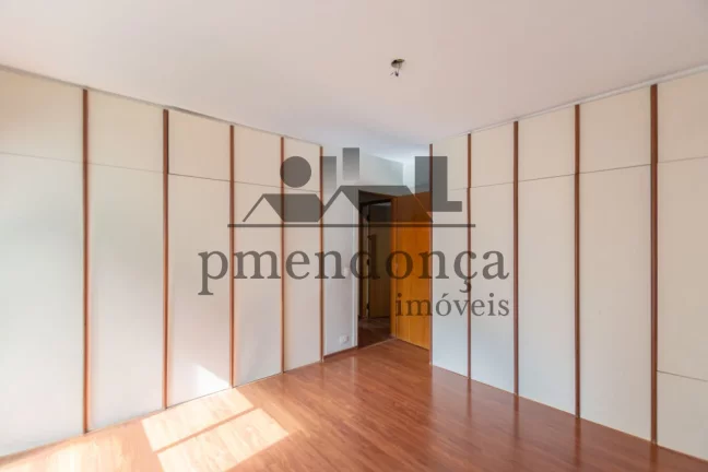 Imagem Apartamento Higienópolis com 155m², 3 quartos e 2 vagas.