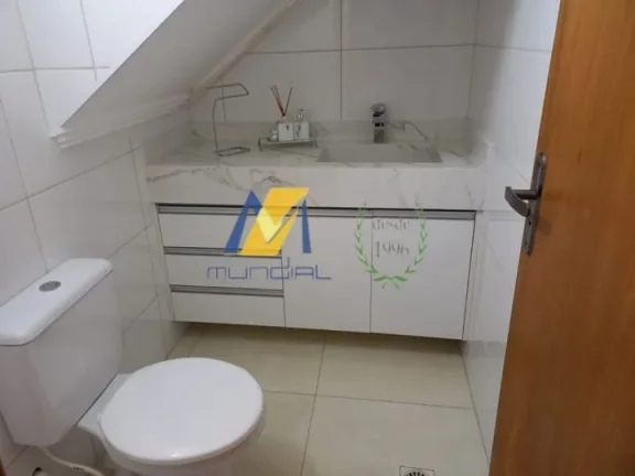 Imagem Vendo Sobrado em Santo André, Vila F. Matarazzo