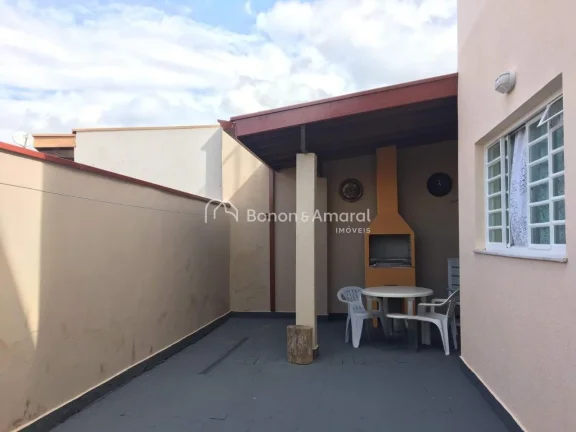 Imagem Casa em condomínio na cidade de Valinhos a 5 minutos do centro, com fácil acesso as rodovias da re...