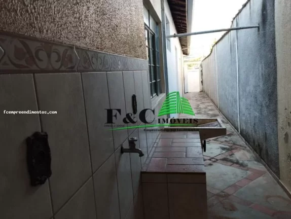 Imagem Casa para Venda em Limeira, Vila Queiroz, 4 dormitórios, 3 banheiros, 2 vagas