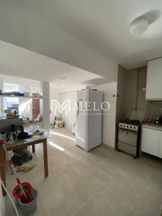Imagem Cobertura nas GRAÇAS: 262m², 05qts, 01suite, 01vaga.