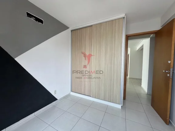 Imagem Vende-se apartamento no bairro de Tambaú, andar alto, super ventilado