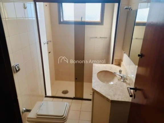Imagem Apartamento à venda no Castelo, Campinas-SP, com localização privilegiada, próximo a comércios,...