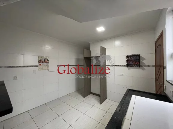 Imagem Casa, 3 dormitórios, suíte, churrasqueira no Marapé em Santos por R$ 550.000,00