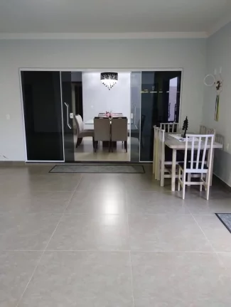 Imagem Casa com 3 quartos, 1 suite à venda em Governador Celso Ramos