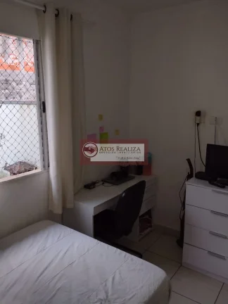 Imagem Sobrado em Interlagos - SP, 3 dormitórios, 1 suíte por R$470 mil - venda