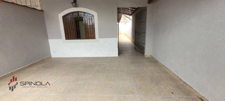 Imagem Casa com 2 dormitórios à venda, 70 m² por R$ 399.000,00 - Maracanã - Praia Grande/SP