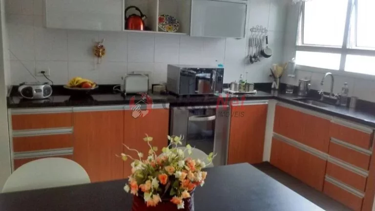 Imagem Lindo apartamento muito bem localizado à venda no Centro de São Bernardo, 3 suítes, 2 vagas, 127 m2.