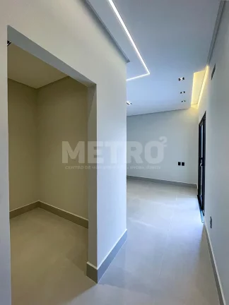 Imagem Casa à venda no Buona Vita com 3 suítes, piscina, PETROLINA - PE