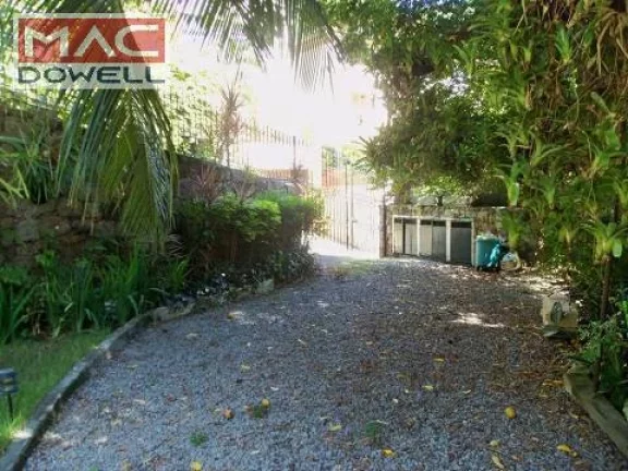 Imagem Mansão de 621 m² com Quatro quartos - A VENDA - Cosme Velho / RJ