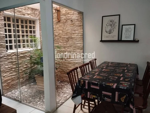 Imagem Casa no Jardim Santa Alice: 3 Quartos, Suíte, Sala, Cozinha, 2 Vagas de Garagem em 125m² de Terreno e 90m² de Construção – Conforto e Espaço para Sua Família!