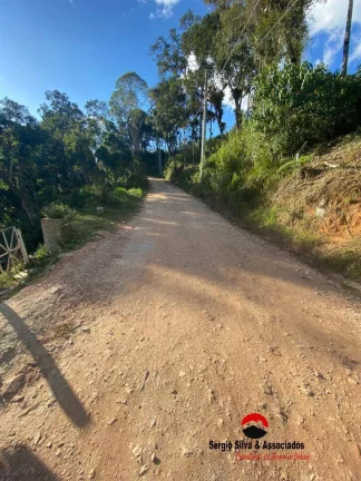 Imagem Terreno a Venda na Região do Floresta Negra em Campos do Jordão- SP.