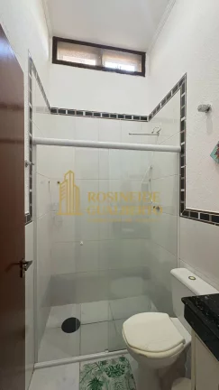 Imagem CASA TÉRREA EM CONDOMÍNIO FECHADO 2 DORMITÓRIOS SE 1 SUÍTE PRAIA MARTIM SÁ