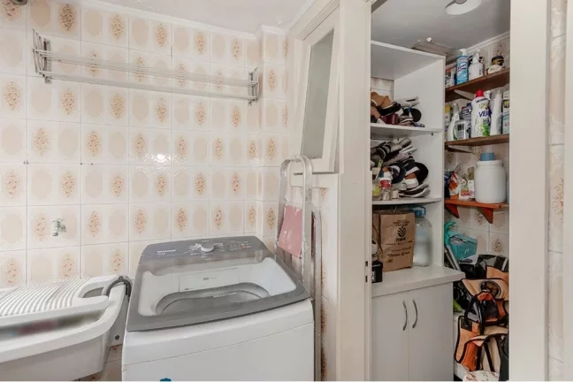 Imagem Cobertura à venda em Porto Alegre, Jardim Botânico, com 2 quartos, 131m2